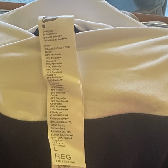 Fabletics Crossover Flounce Classic Mini Skirt NWT - Picture 2 of 7